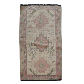 ZM306 Handwoven Vintage Rug 1’9 x 3’1