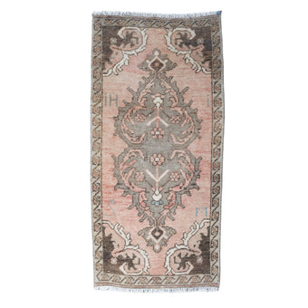 ZM310 Handwoven Vintage Rug 1’6 x 3'2