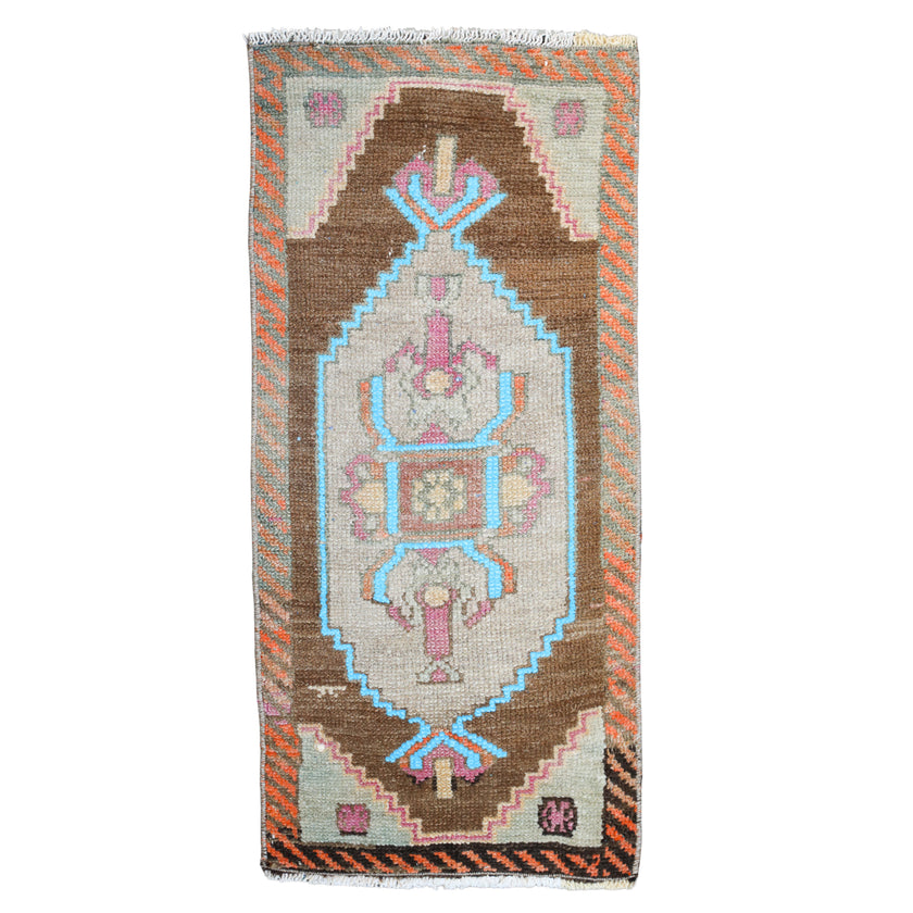 ZM311 Handwoven Vintage Rug 1’5 x 3’2