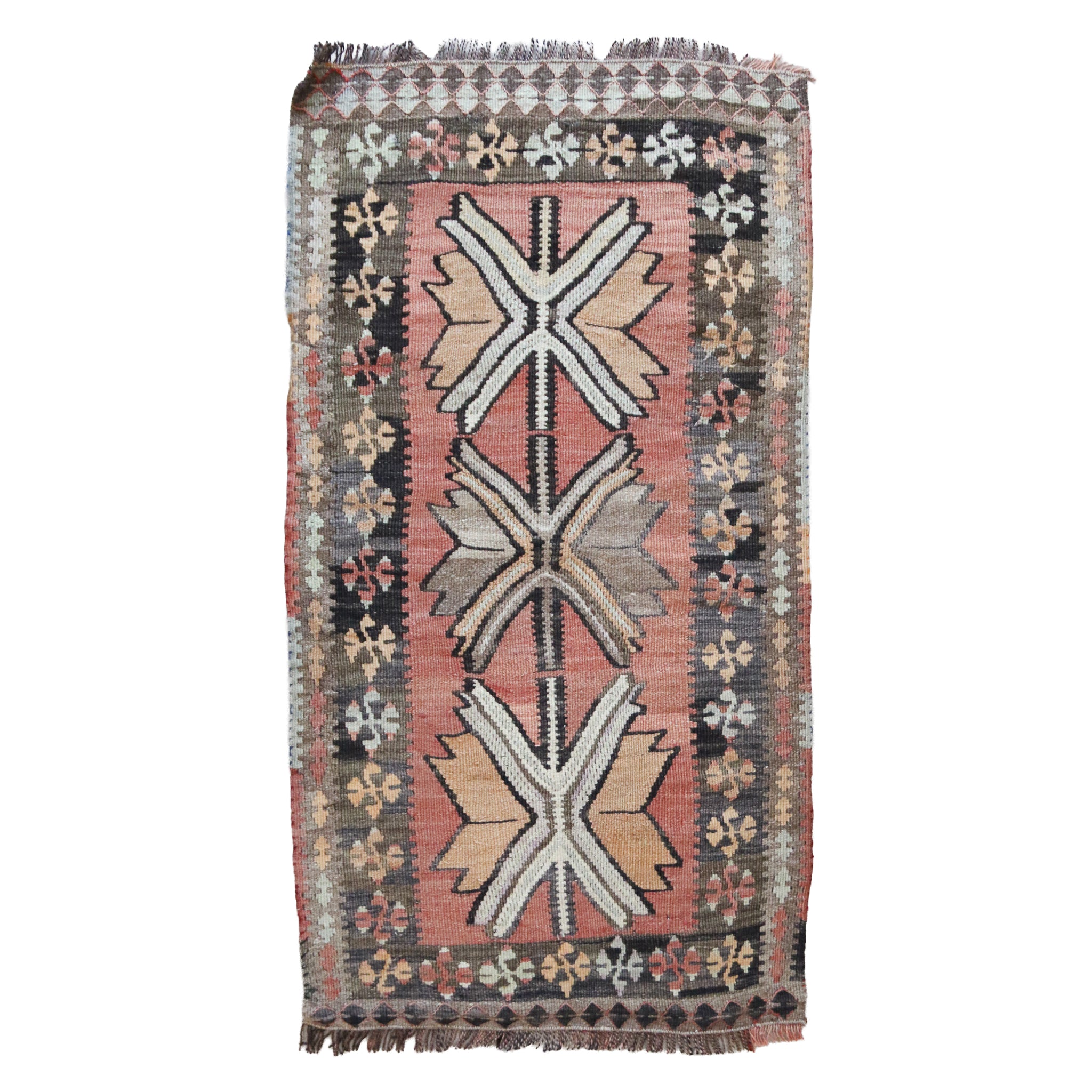 Vintage Small Rugs – Zuma Imports