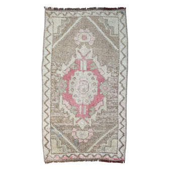 ZM325 Handwoven Vintage Rug 1’8 x 3