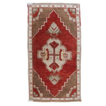 ZM329 Handwoven Vintage Rug 1’7 x 3'1