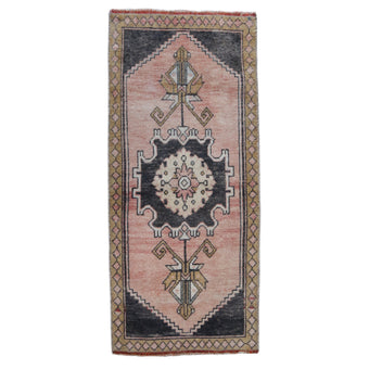 ZM345 Handwoven Vintage Rug 1’6 x 3’5