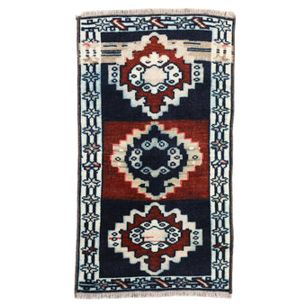 ZM352 Handwoven Vintage Rug 1’7 x 2'10
