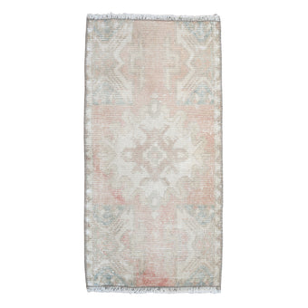 ZM361 Handwoven Vintage Rug 1’6 x 2'9