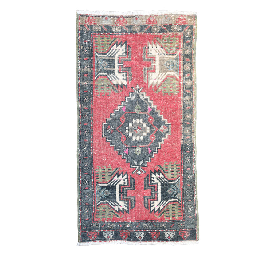 ZM380 Handwoven Vintage Rug 1’10 x 3’5