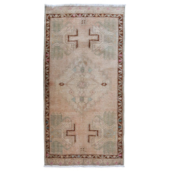 ZM390 Handwoven Vintage Rug 1’8 x 3’3