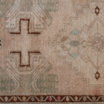 ZM390 Handwoven Vintage Rug 1’8 x 3’3