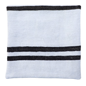 ZP116 Rug Pillow 20x20