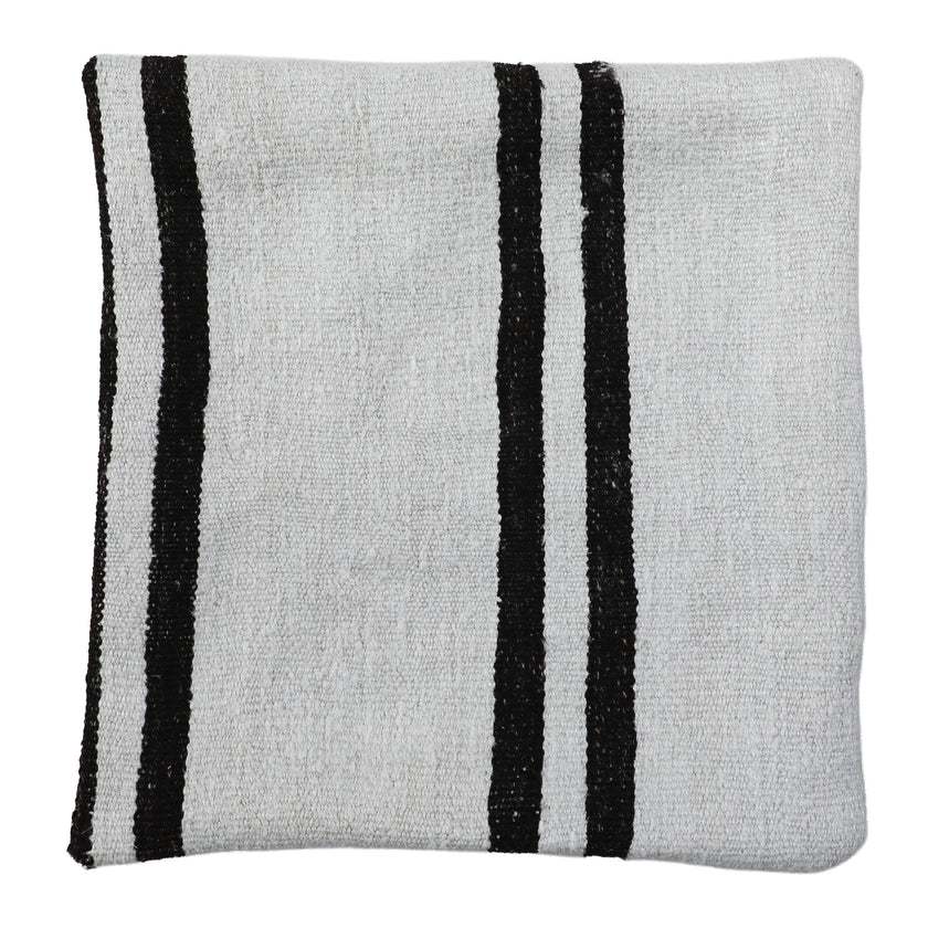ZP120 Rug Pillow 20x20