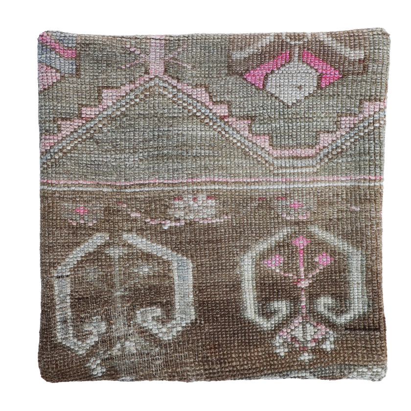 ZP125 Rug Pillow 20x20