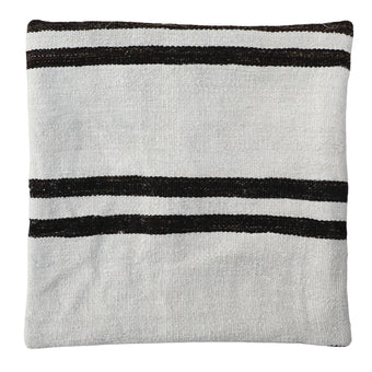 ZP132 Rug Pillow 20x20