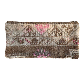 ZP179 Rug Pillow 12x24