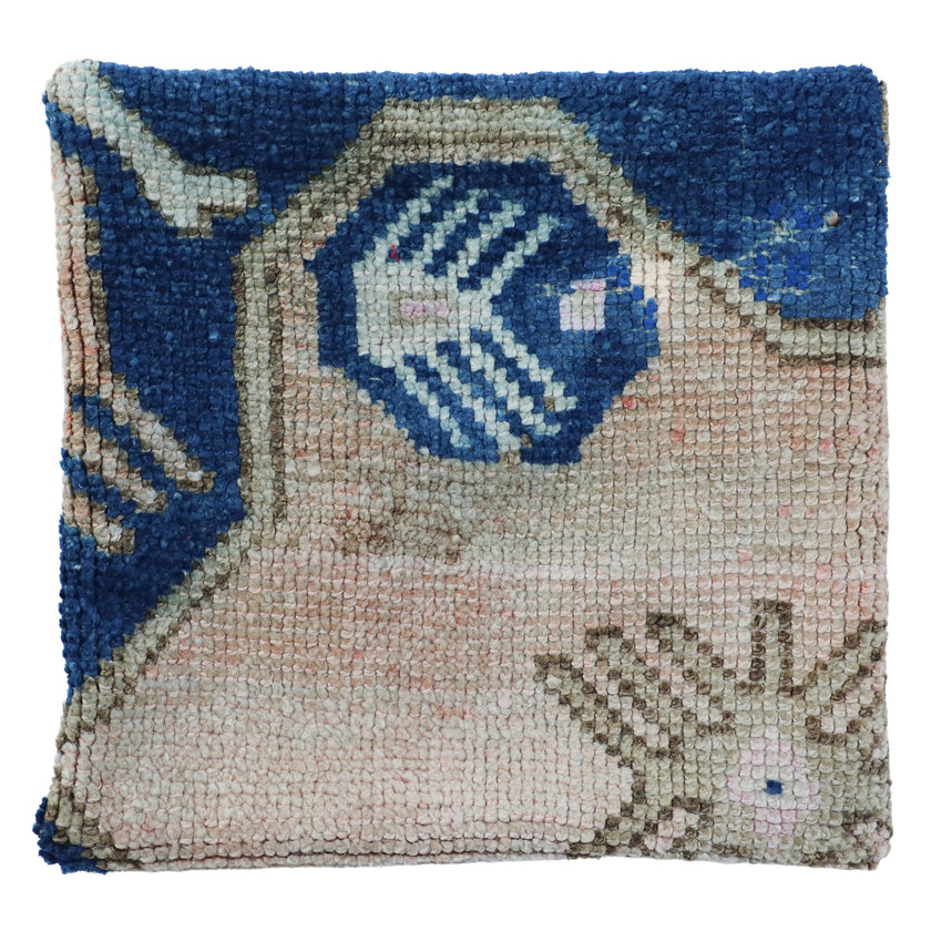 ZP185 Rug Pillow 20x20