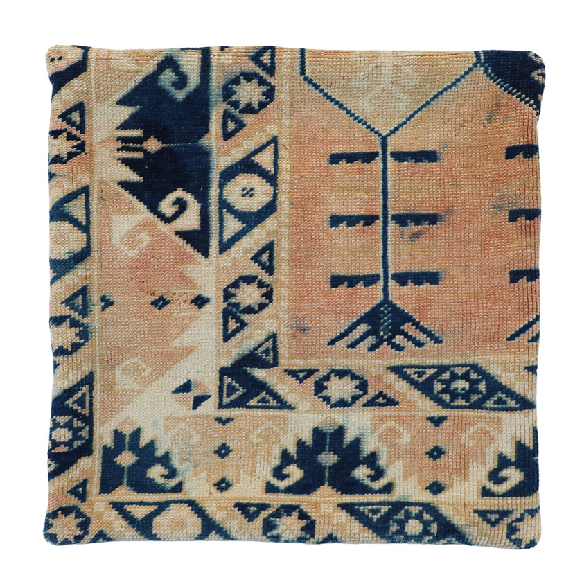 ZP190 Rug Pillow 24x24