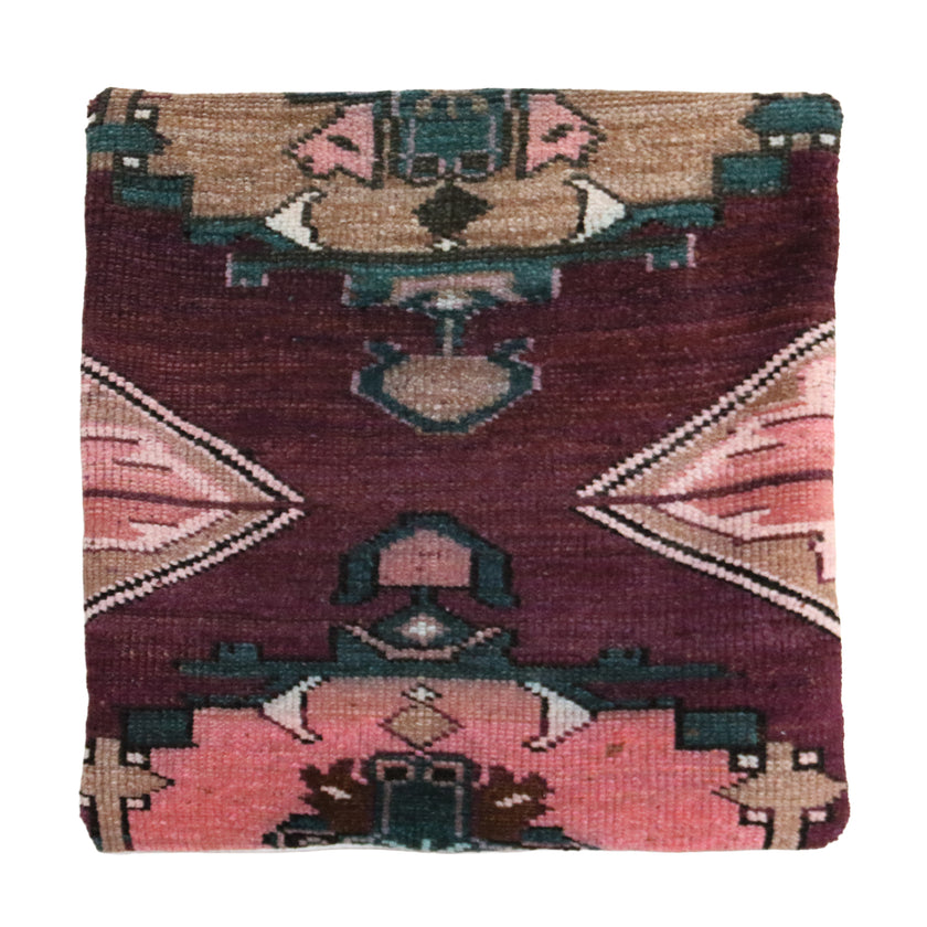 ZP253 Rug Pillow 24x24