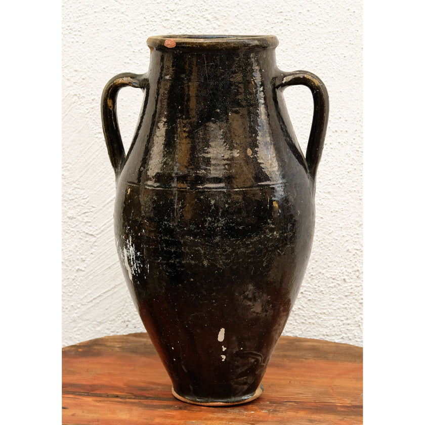 Olive Jar 111 NND (17x32)