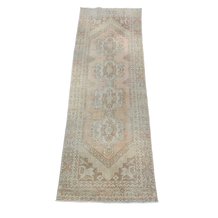 14014 Handwoven Vintage Rug 2'10x9'1