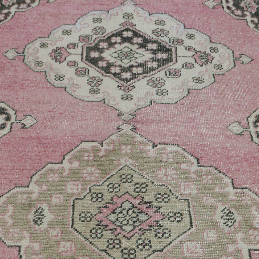 15313 Handwoven Vintage Rug 2’8x12'4