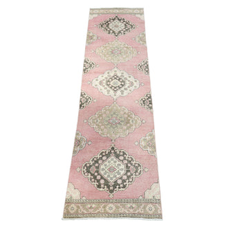 15319 Handwoven Vintage Rug 2’8x12’2