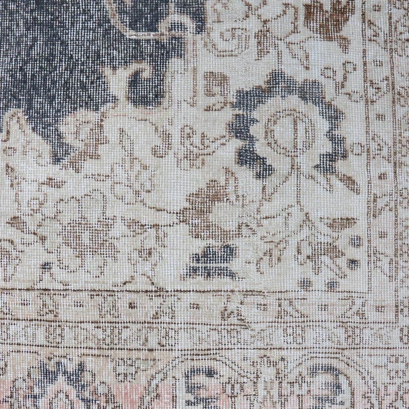 15394 Handwoven Vintage Rug 7'4x10'7
