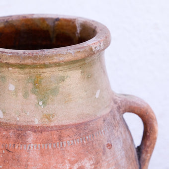 Olive Jar 157 (17x31)