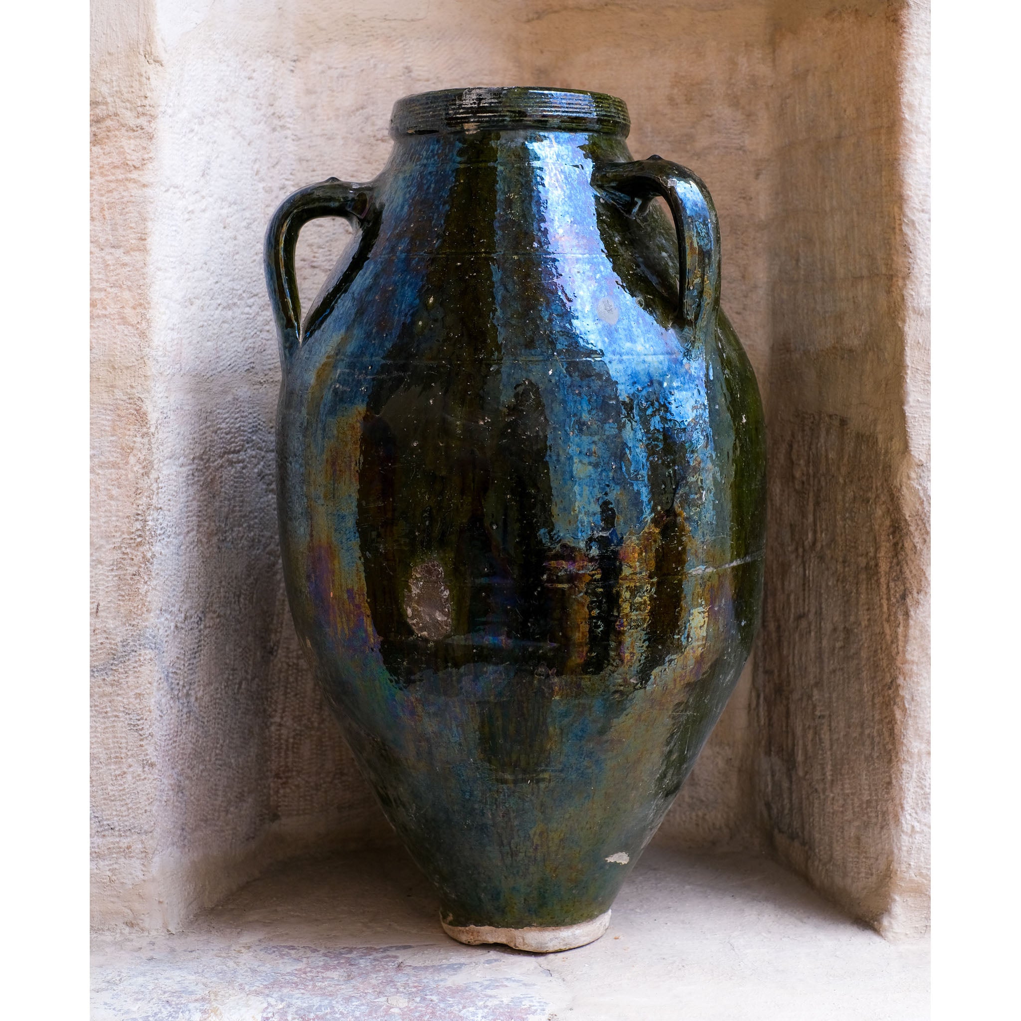 Olive Jar 17 (25x47) – Zuma Imports