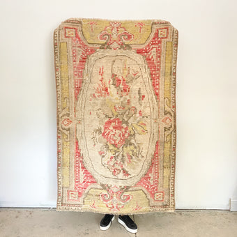 2542 Handwoven Vintage Rug 3’6x6’5