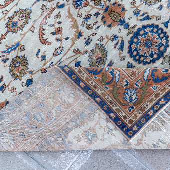 2694 Handwoven Vintage Rug 6’7x9’10