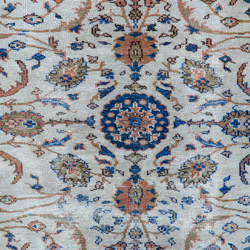 2694 Handwoven Vintage Rug 6’7x9’10
