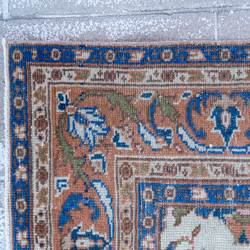 2694 Handwoven Vintage Rug 6’7x9’10