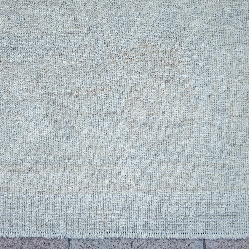 2737 Handwoven Vintage Rug 9’8x14’2