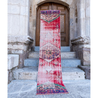 3177 Handwoven Vintage Rug 2'4x10'1