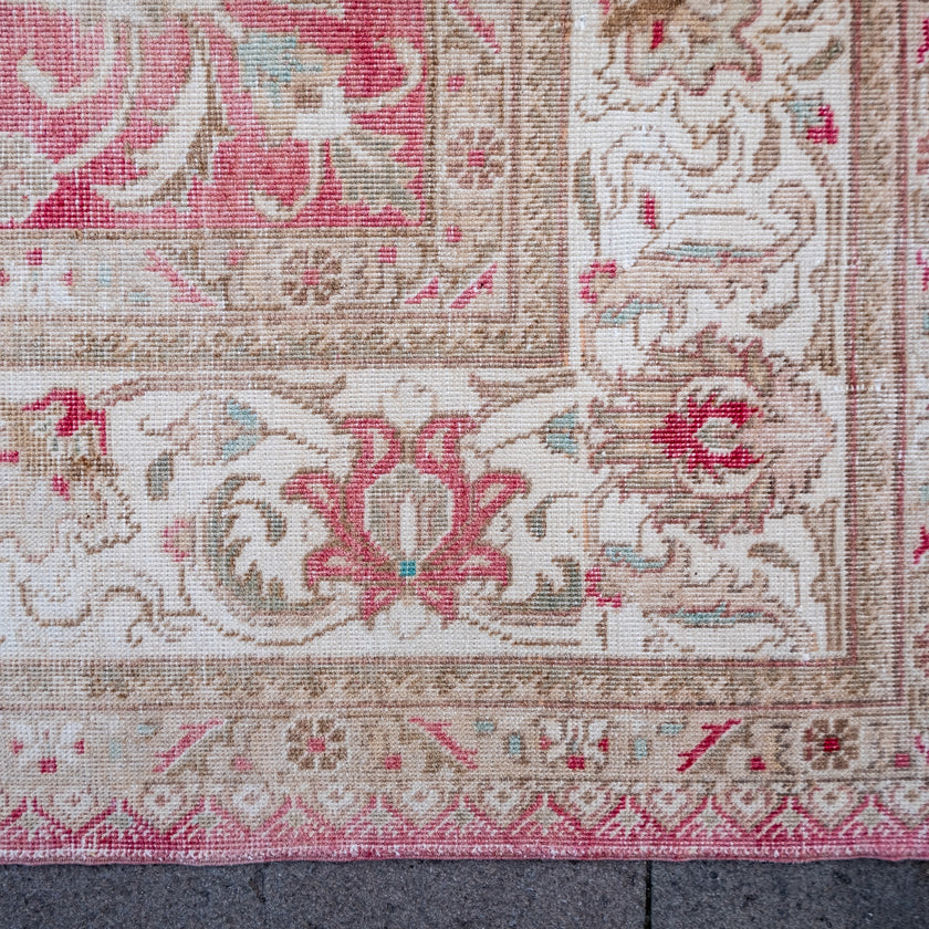 3224 Handwoven Vintage Rug 8'4x11'9