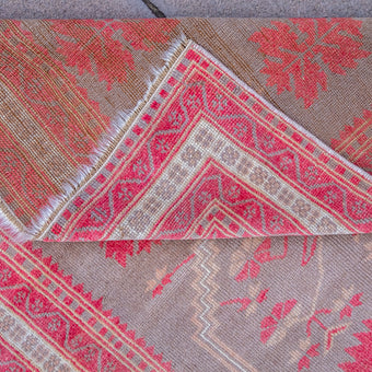 3292 Handwoven Vintage Rug 3'6x6'2
