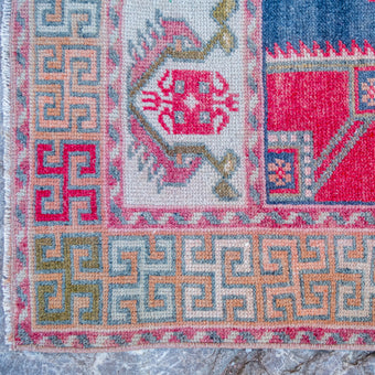 3384 Handwoven Vintage Rug 3'2x6'8
