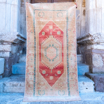 3396 Handwoven Vintage Rug 3'7x6'10