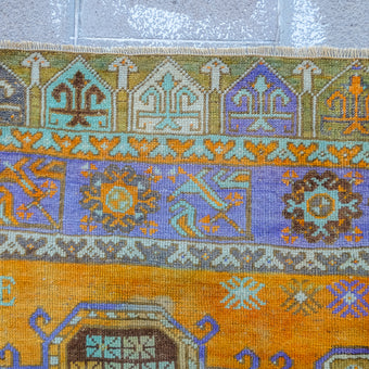 3756 Handwoven Vintage Rug 2’8x11’4