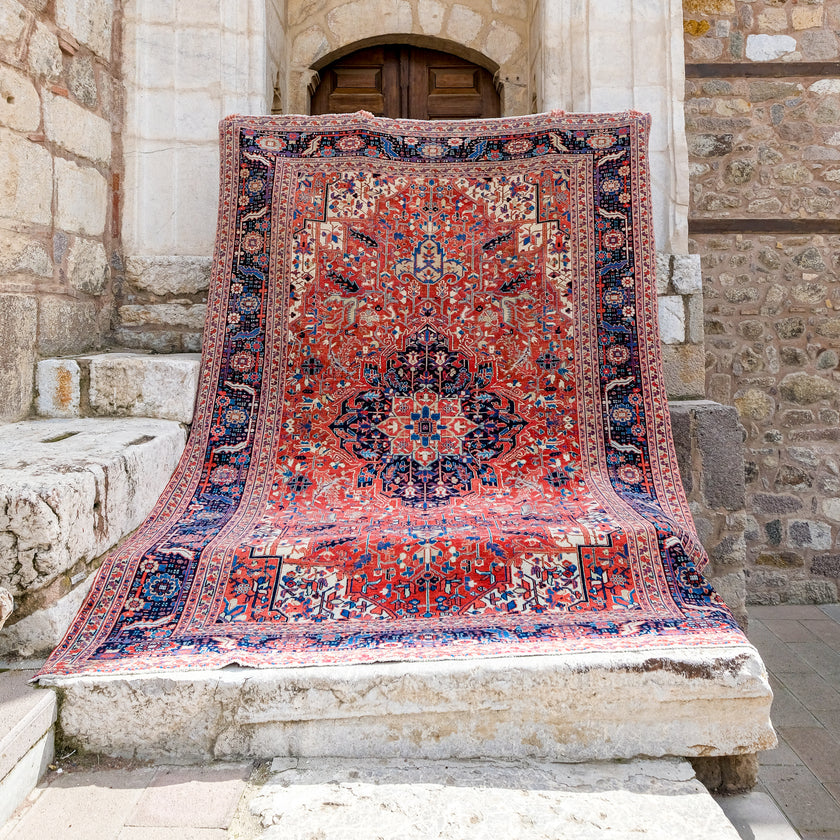 3784 Handwoven Vintage Rug 8’10x12’3