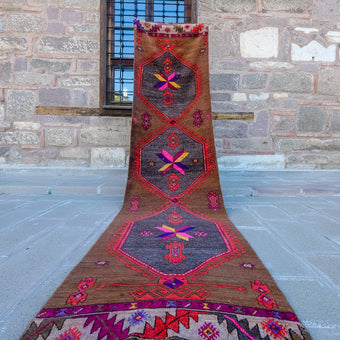 3831 Handwoven Vintage Rug 3x11’10