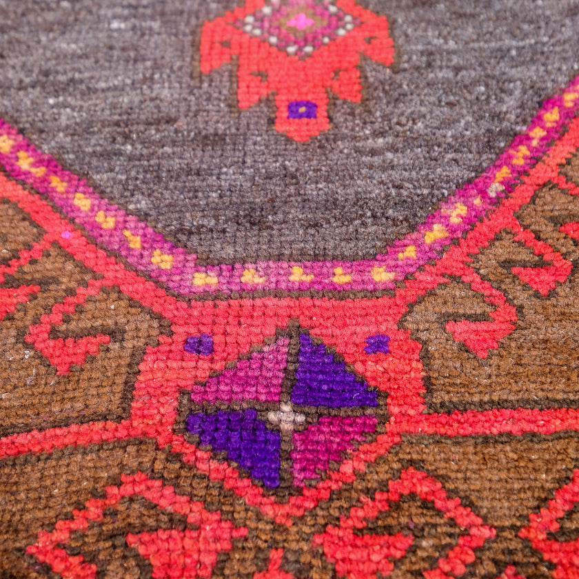 3831 Handwoven Vintage Rug 3x11’10