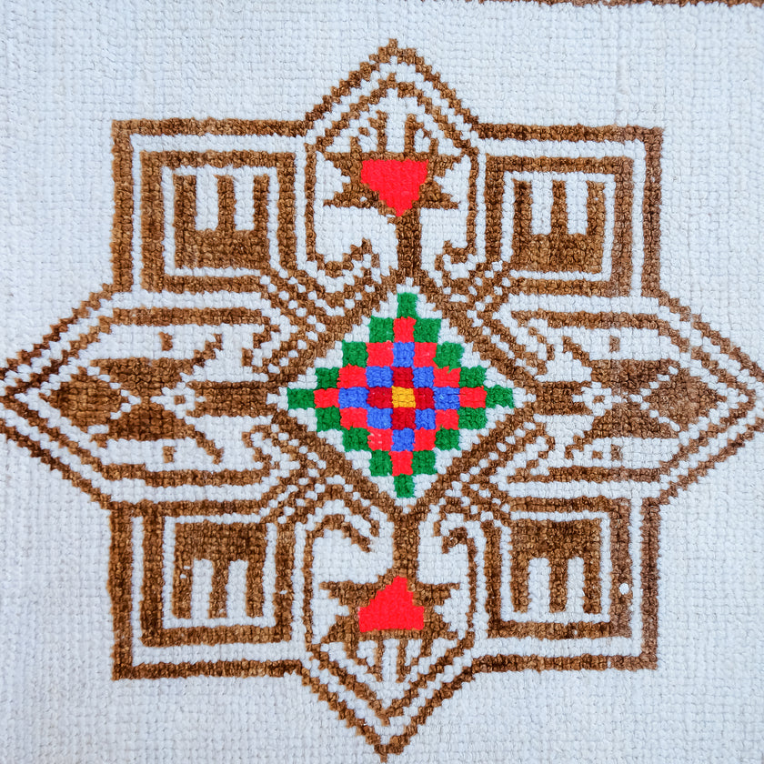 3840 Handwoven Vintage Rug 2’10x13’1