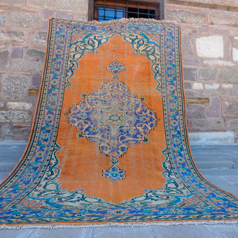 3888 Handwoven Vintage Rug 6'2x9'4