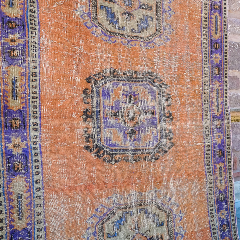 3890 Handwoven Vintage Rug 4'5x11'8