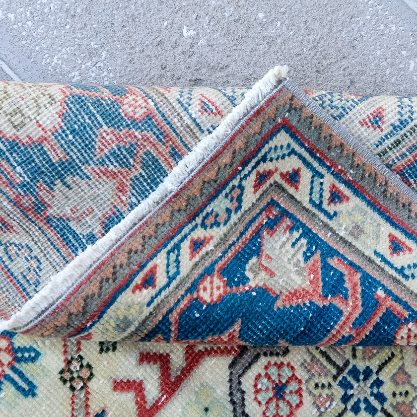 3896 Handwoven Vintage Rug 6'10x9'6