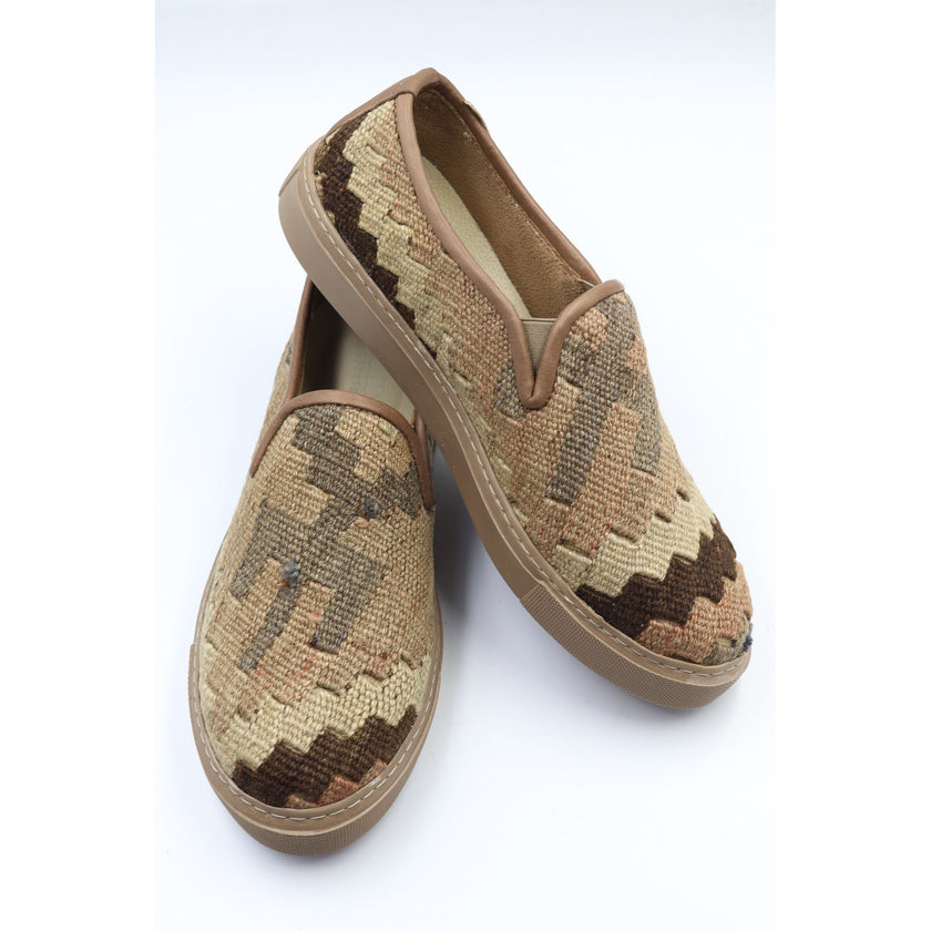 #3913 Handmade Kilim Sneaker - Size 39