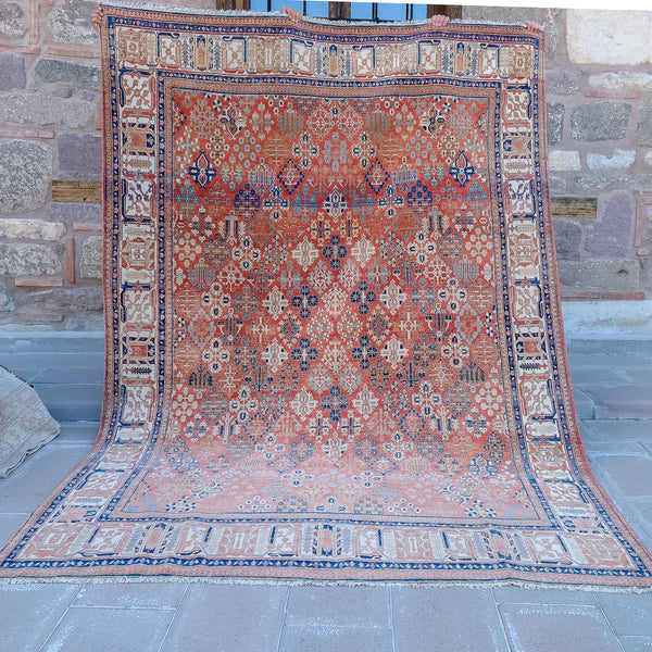 4066 Handwoven Vintage Rug 7'1x9'11
