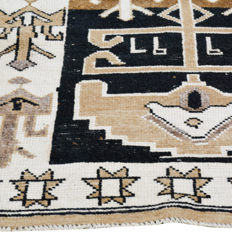 4172677 Handwoven Vintage Rug 3'6x11'6