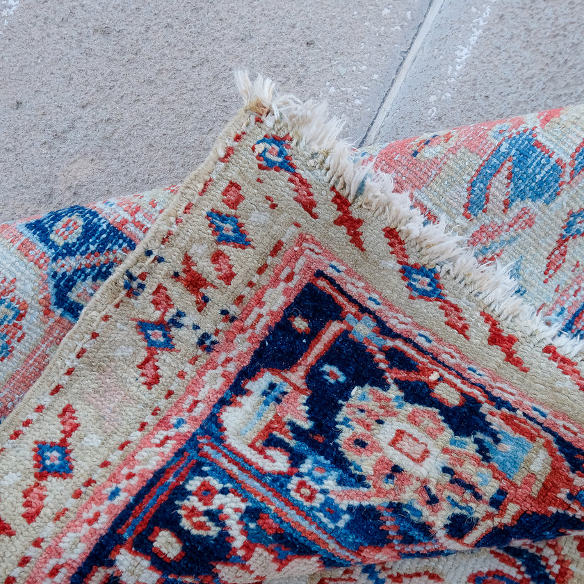 4327 Handwoven Vintage Rug 9'6x12'5