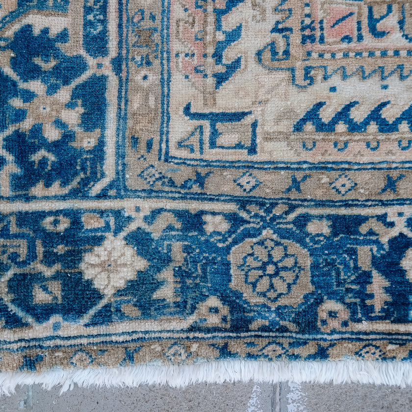 4421 Handwoven Vintage Rug 8'7x10'4